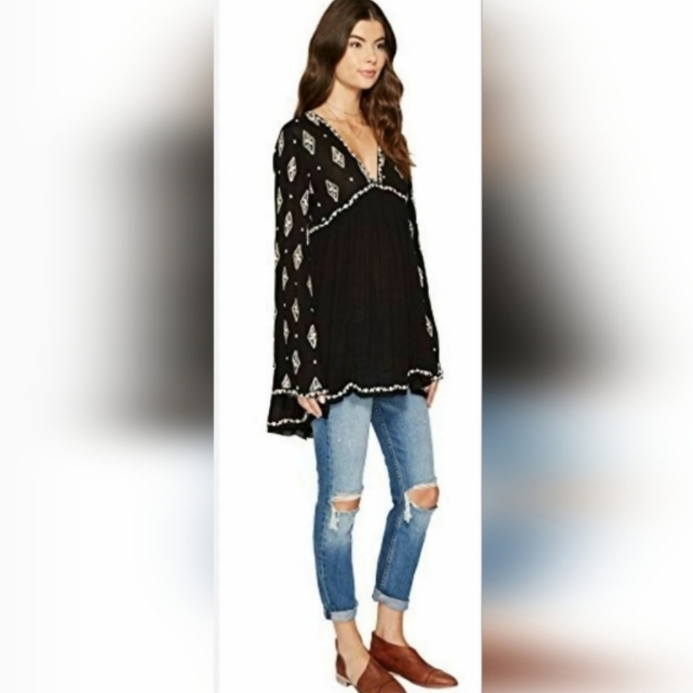 COPY - Free People Black and White Crinkle Diamond Patterned Tunic/Dress EUC M …